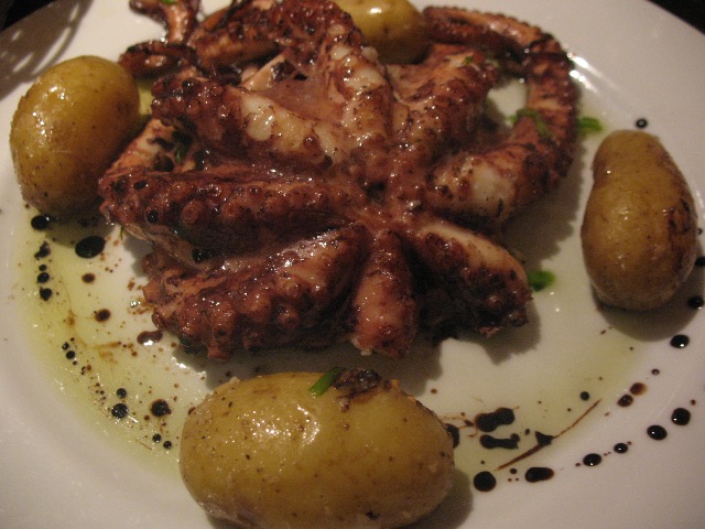 Португальское блюдо с осьминогом