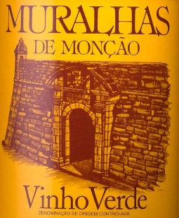 Muralhas de Monção - португальское вино